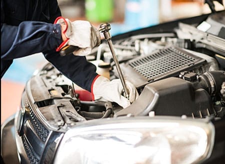 Auto diagnose and repair Clarksville Tennessee 37041